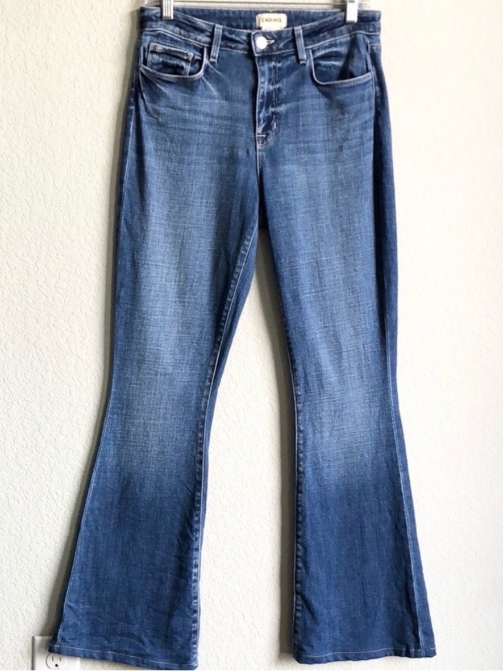 L’agence Bell High Rise Flare Jeans 28 Dawson